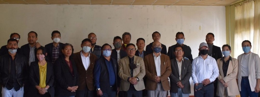 Department of Soil & Water Conservation staff and officials with Y Kikheto Sema, IAS, APC during an interactive session held on November 11. (DIPR Photo)